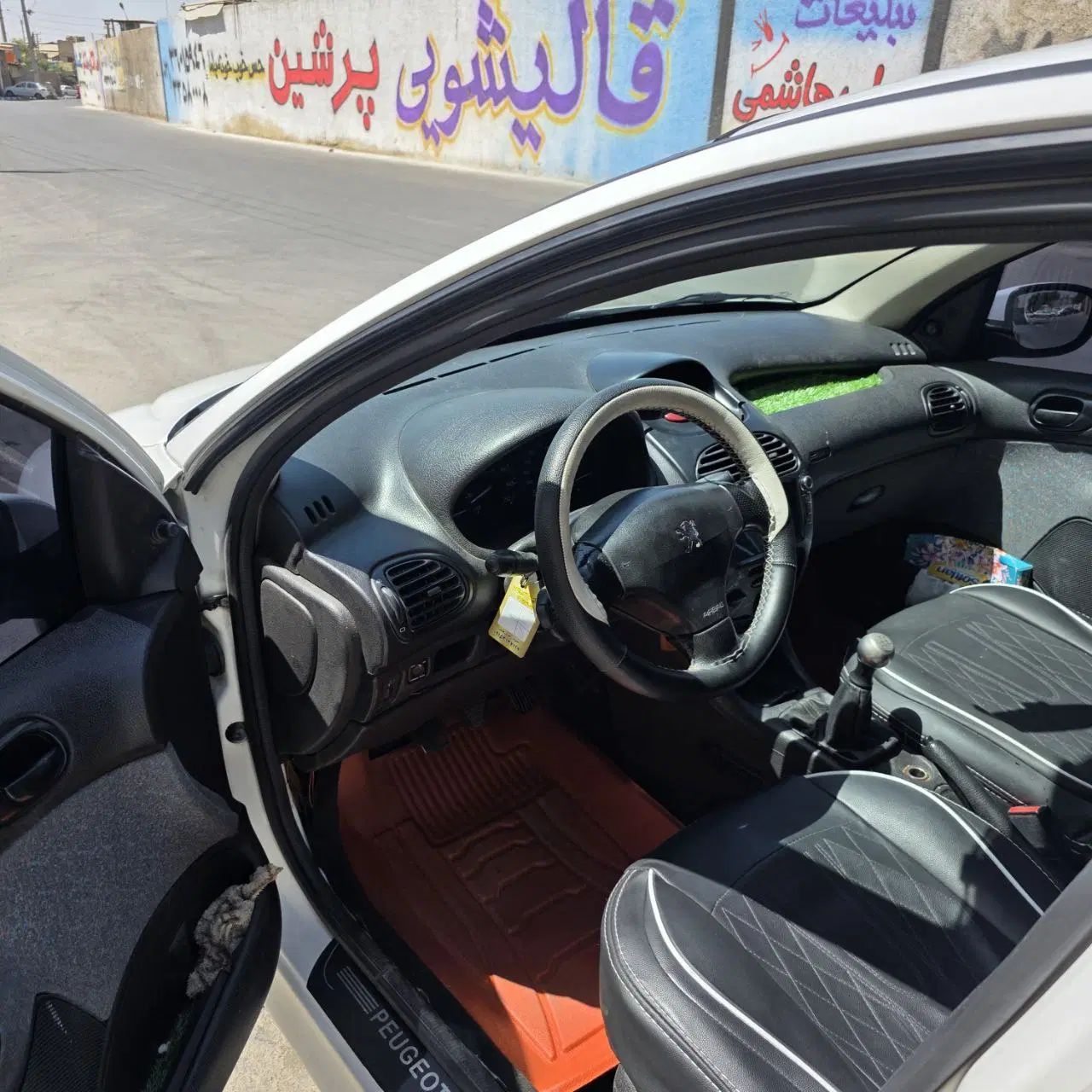 پژو 206 تیپ 2 - 1390