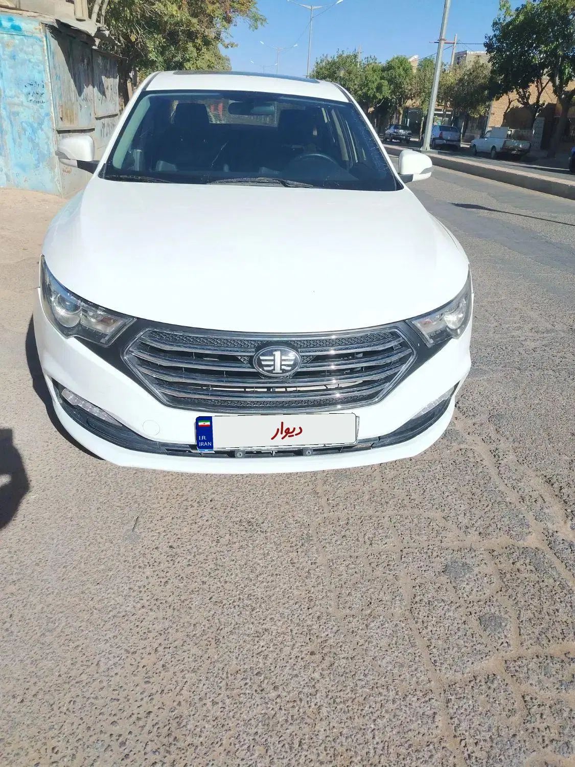 خودرو بسترن، B30 آگهی ann_20355449