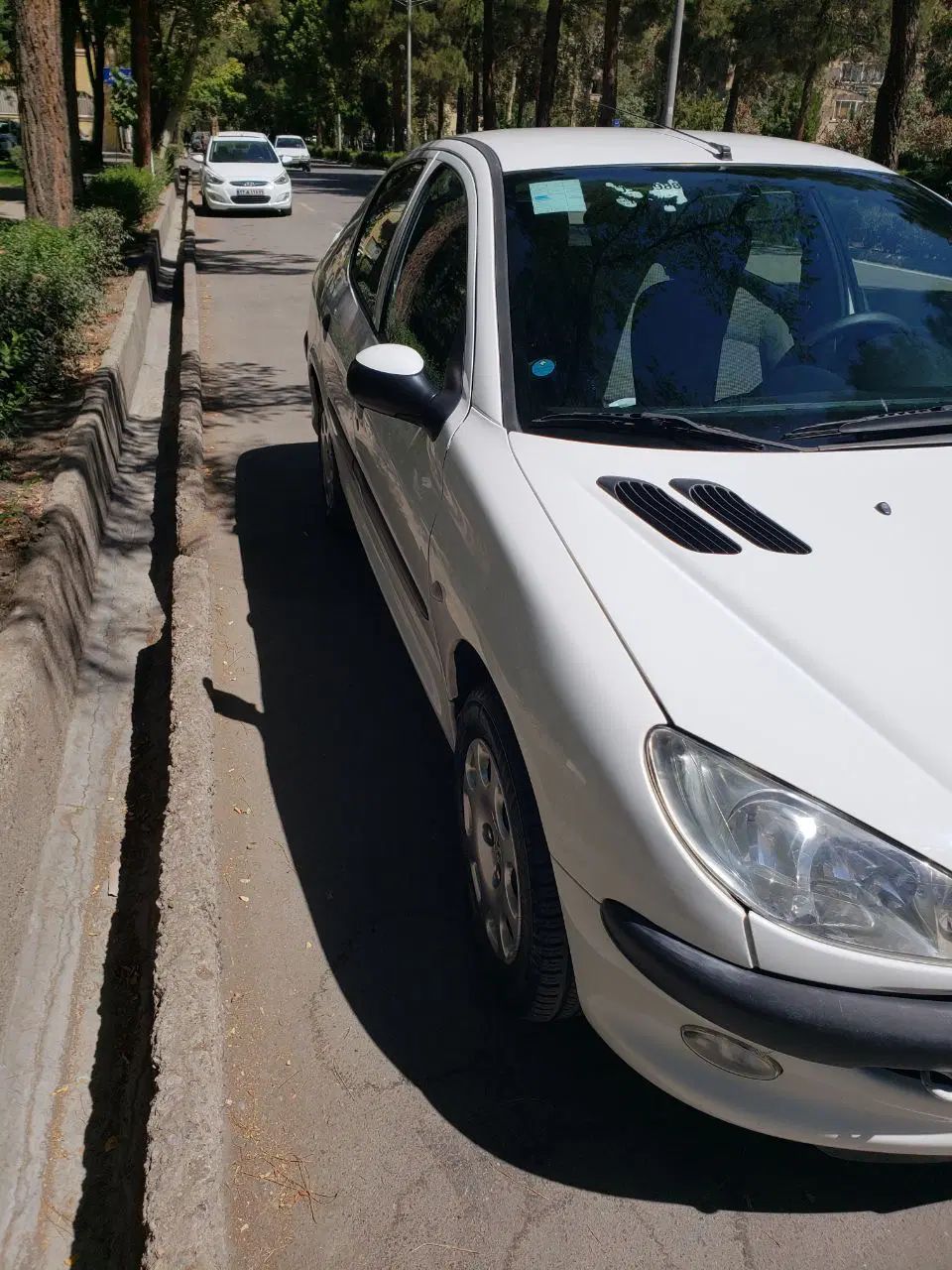پژو ۲۰۶ صندوق دار v8 - 1397