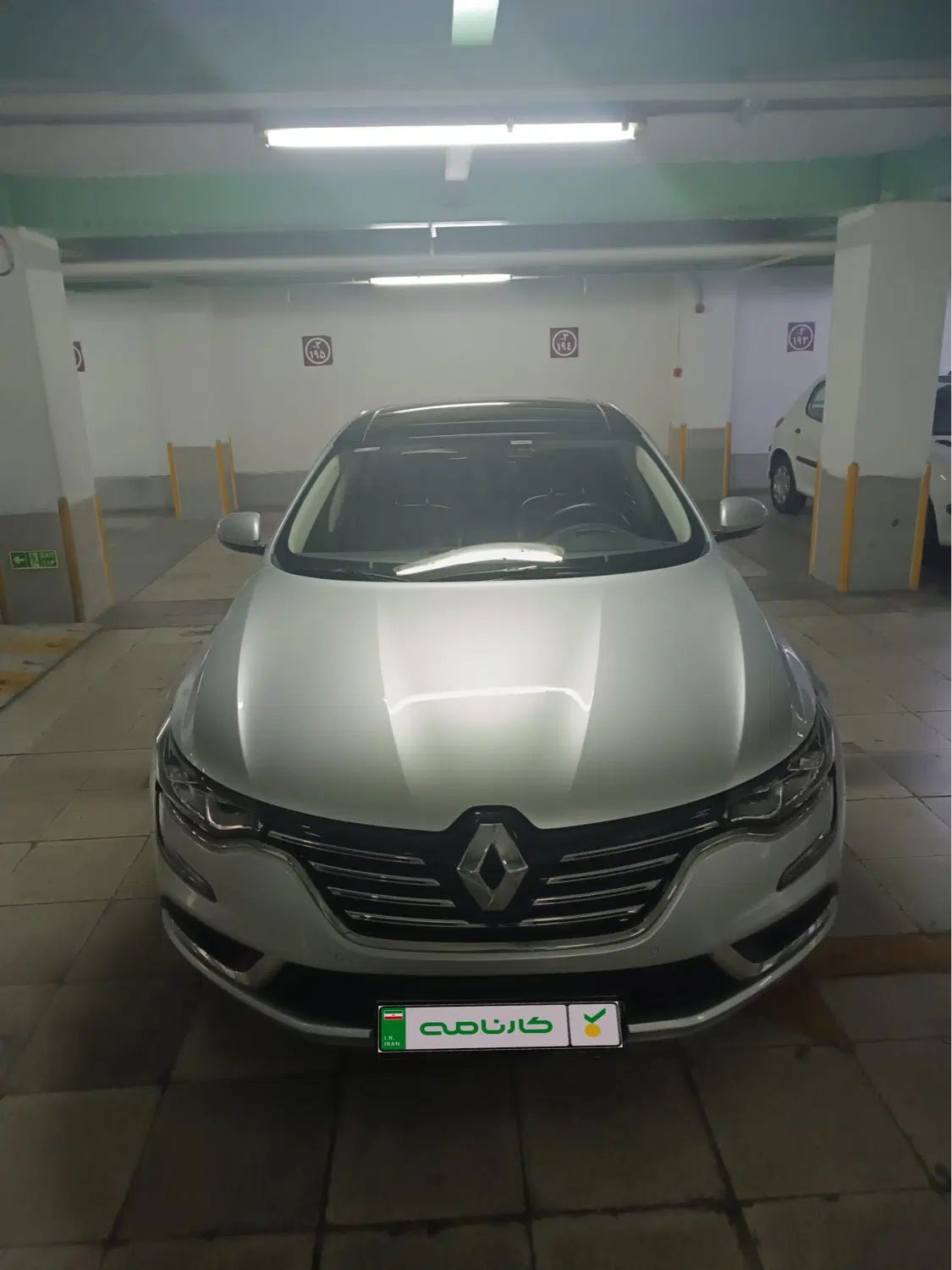 خودرو رنو، تالیسمان آگهی ann_20356254