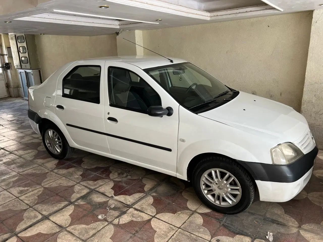 خودرو رنو، تندر 90 آگهی ann_20356436
