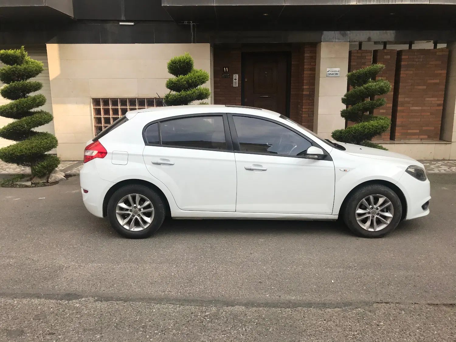 برلیانس H320 اتوماتیک 1500 - 1395