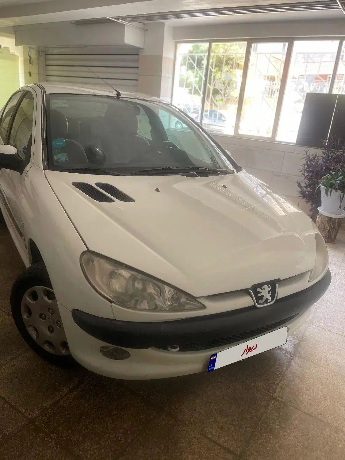 پژو ۲۰۶ صندوق دار v8 - 1390