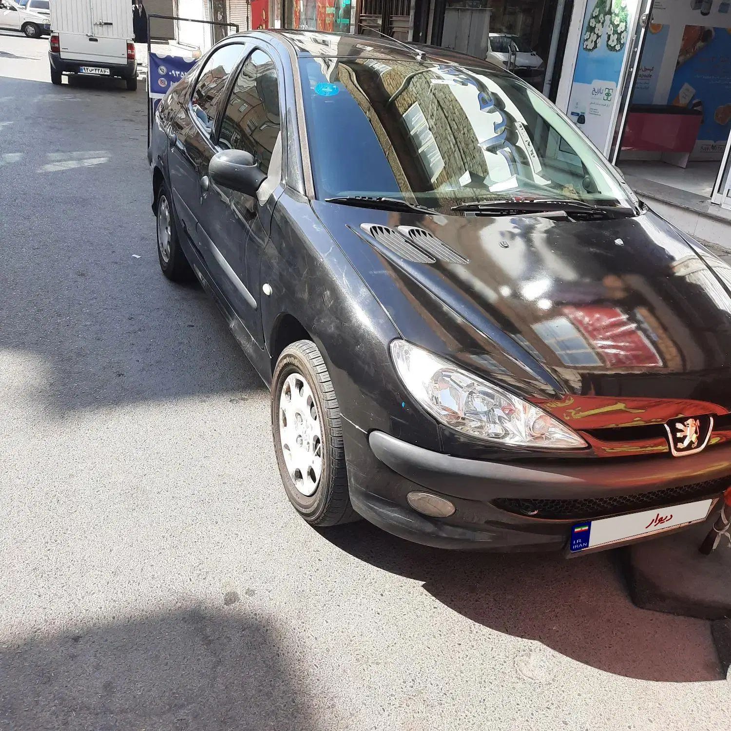 پژو ۲۰۶ صندوق دار v8 - 1393