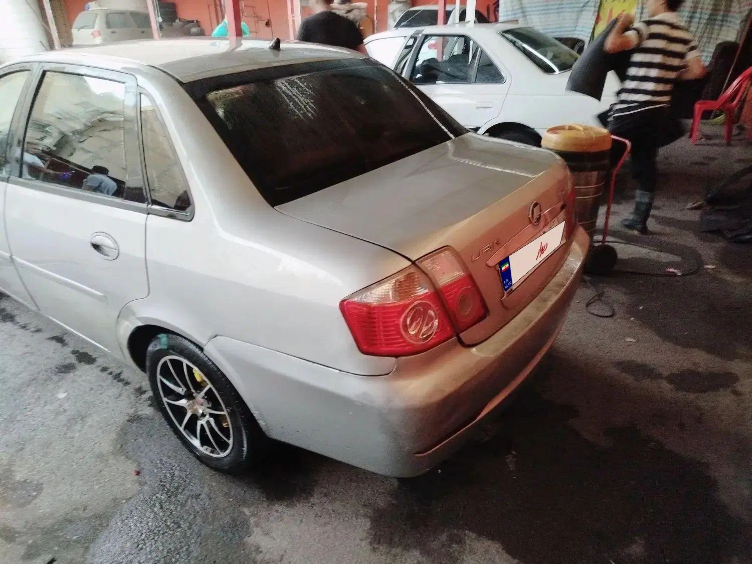 لیفان 520 دنده‌ای - 1389