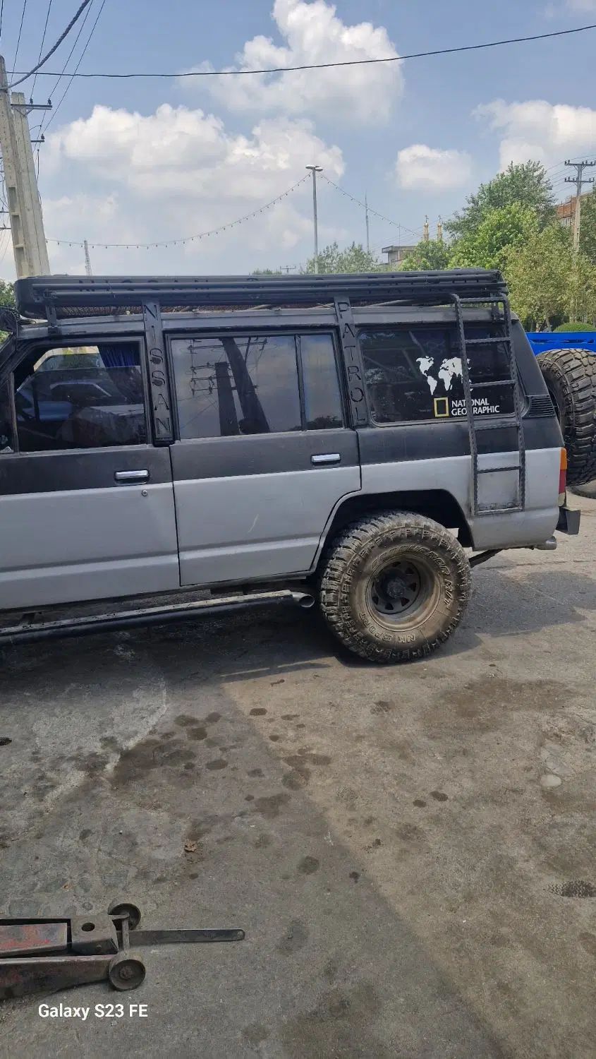 نیسان پاترول چهار درب 6 سیلندر - 1368