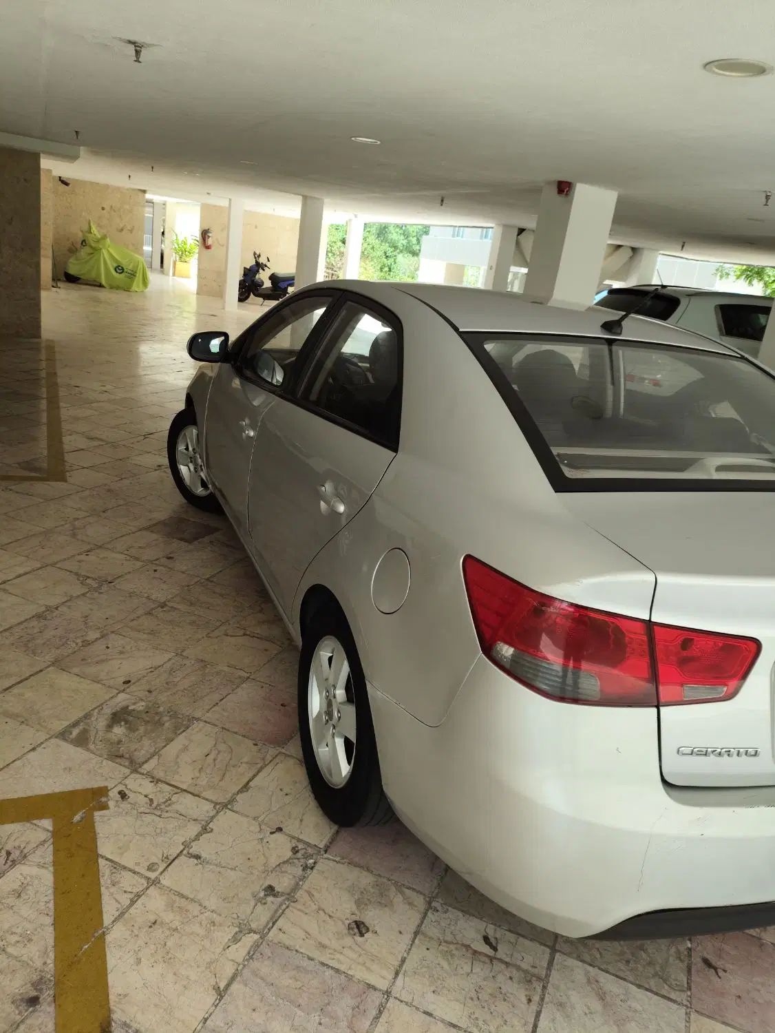 کیا سراتو 1.6 لیتر اتوماتیک - 2012