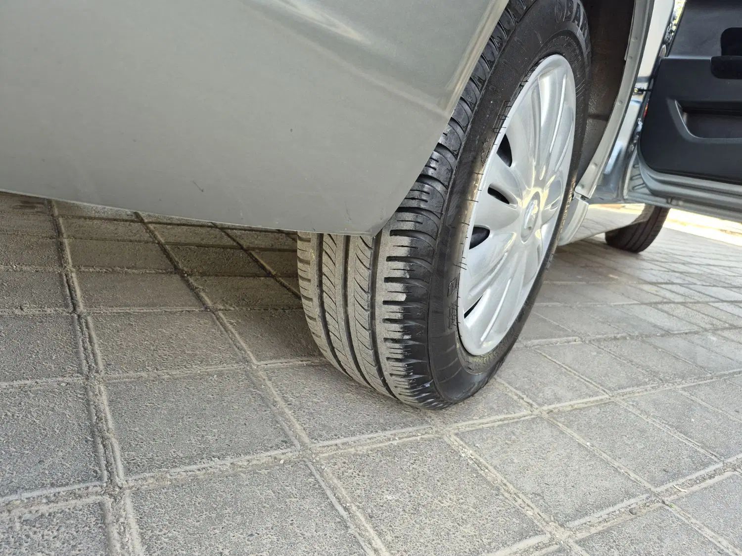 دنا پلاس ۵ دنده EF7 - 1402