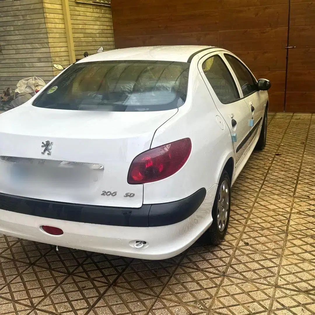 پژو ۲۰۶ صندوق دار v8 - 1399