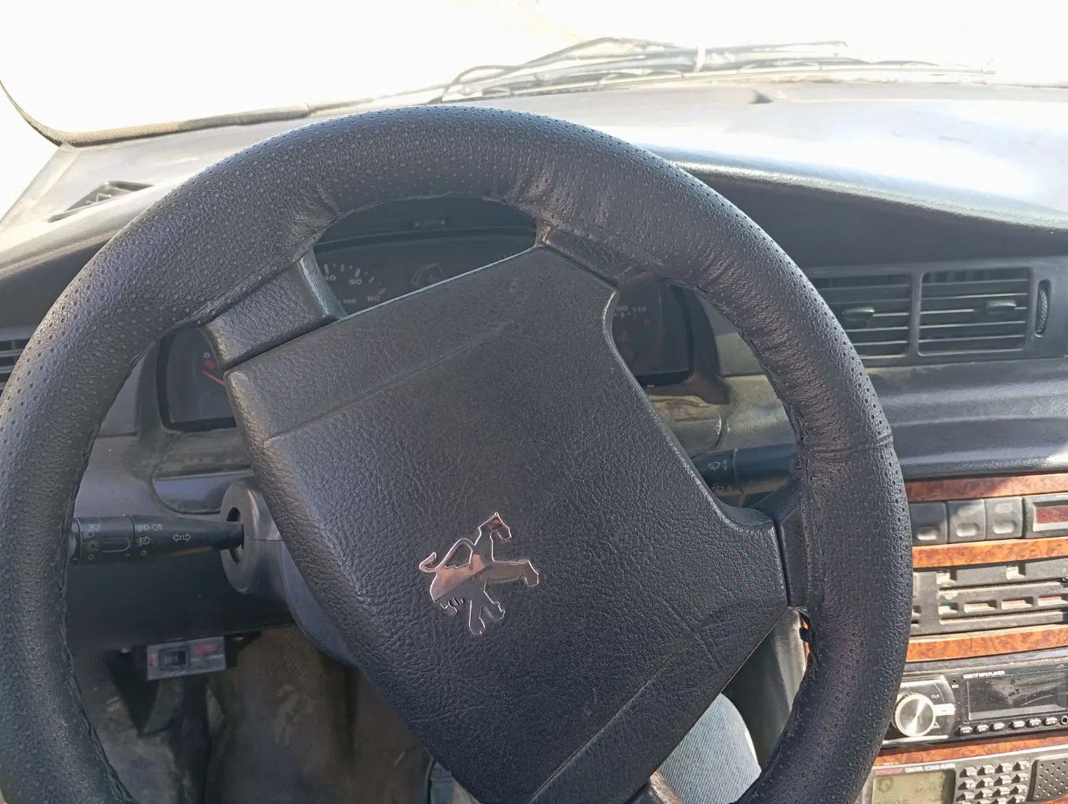 سمند LX XU7 - 1382