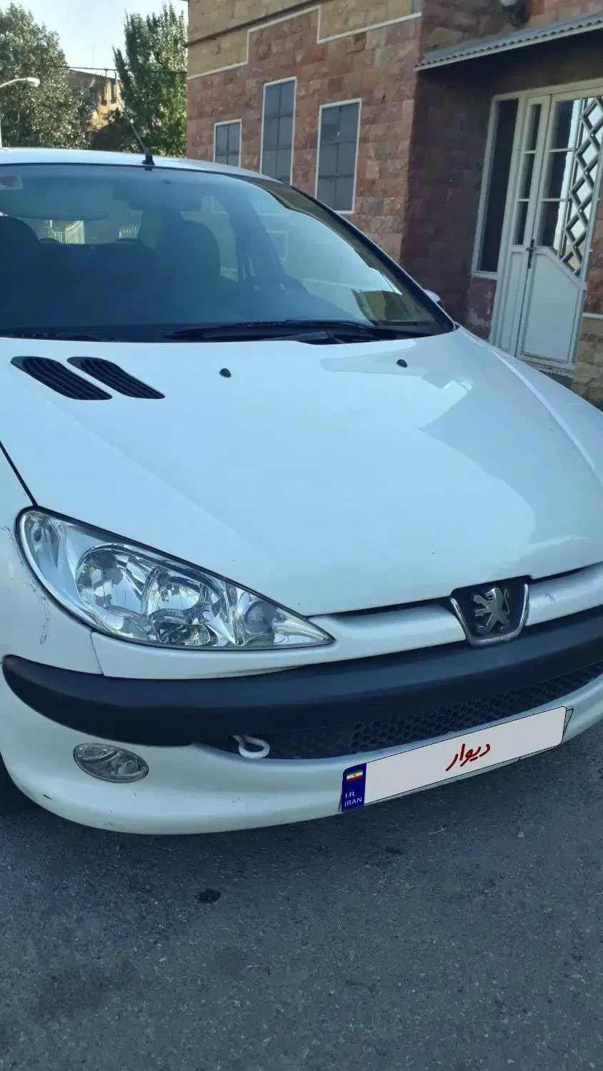 پژو ۲۰۶ صندوق دار v8 - 1389