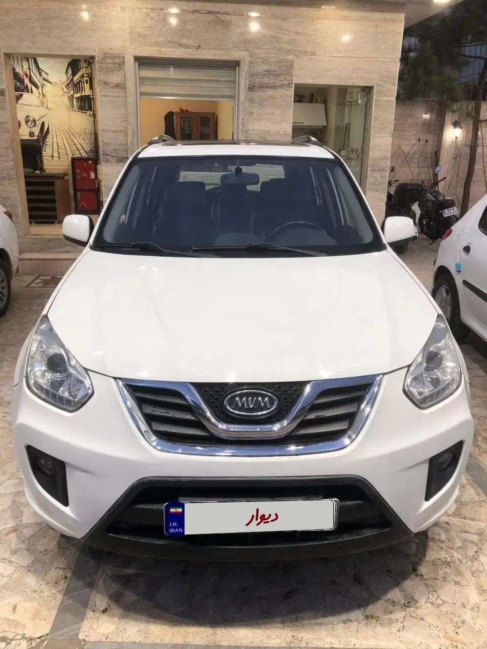 خودرو ام وی ام، X33 آگهی ann_20358072