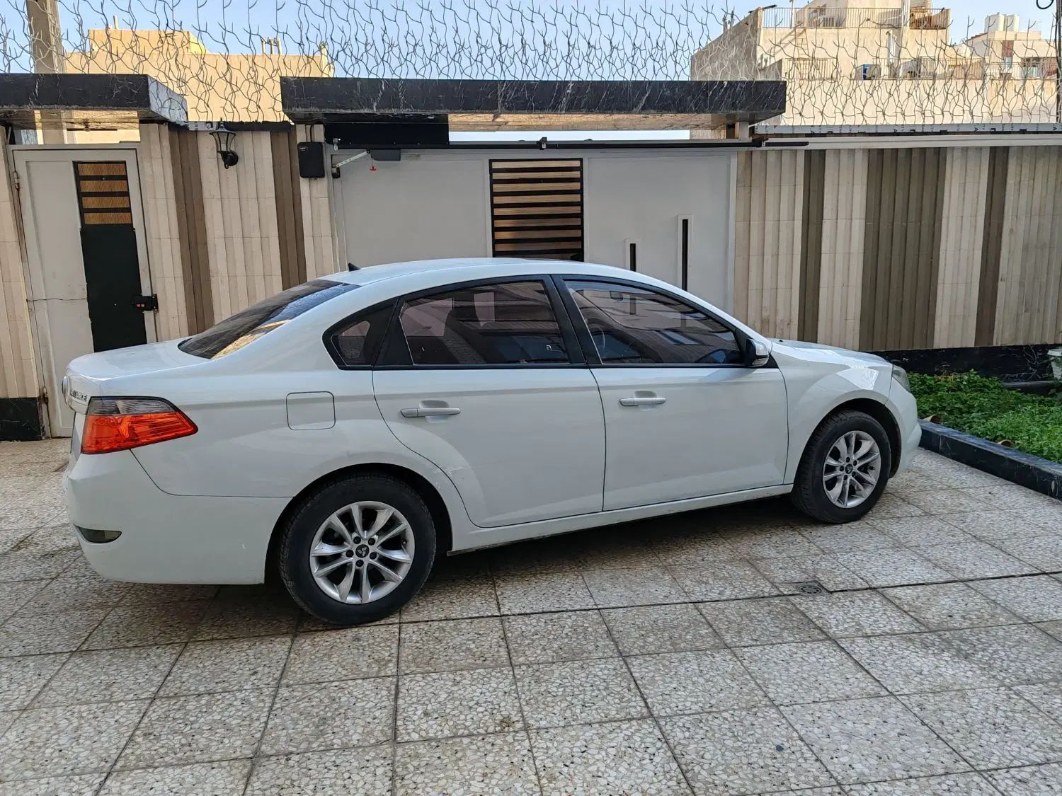 برلیانس H330 اتوماتیک 1500 - 1396