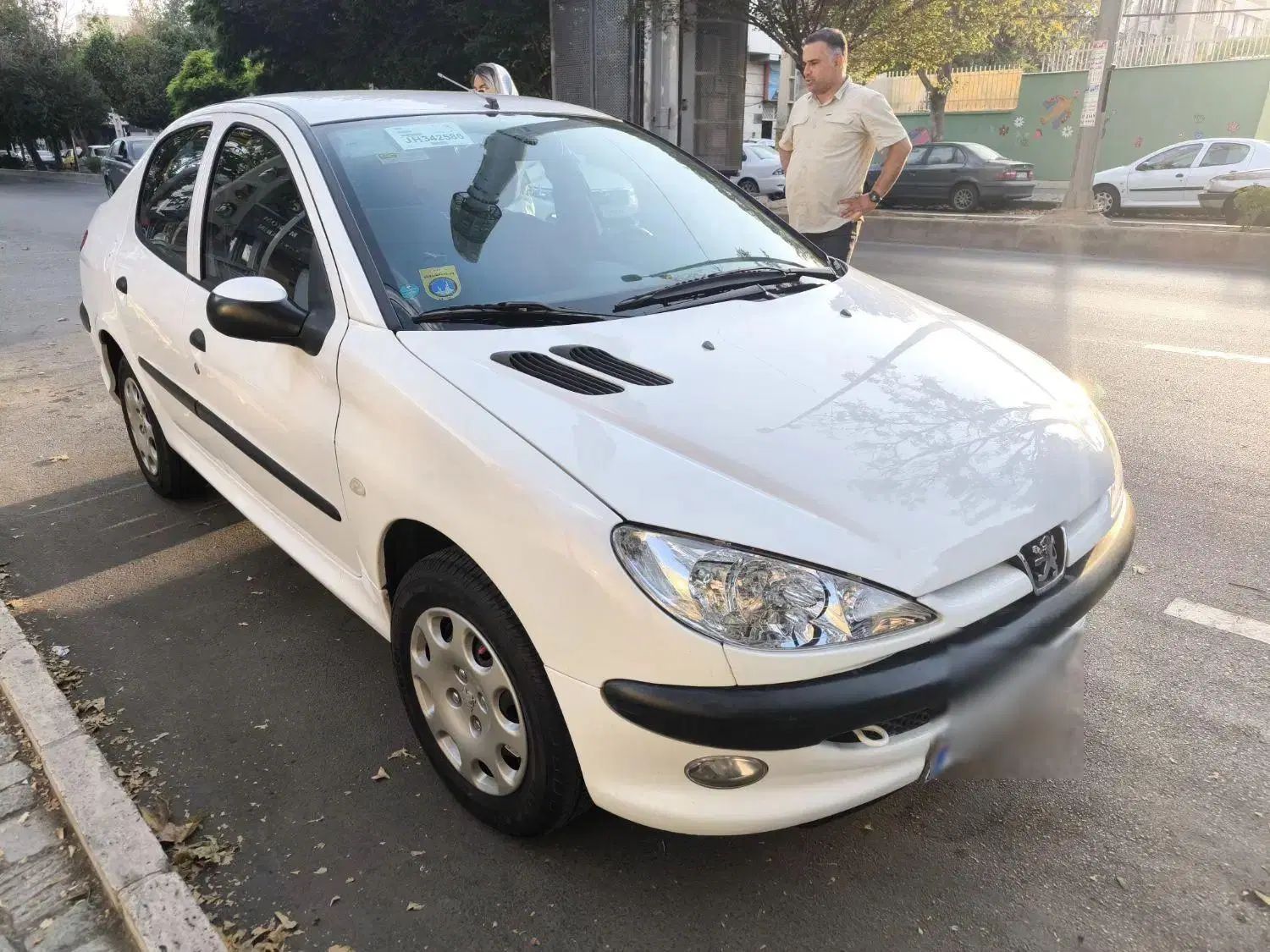 پژو ۲۰۶ صندوق دار v8 - 1397