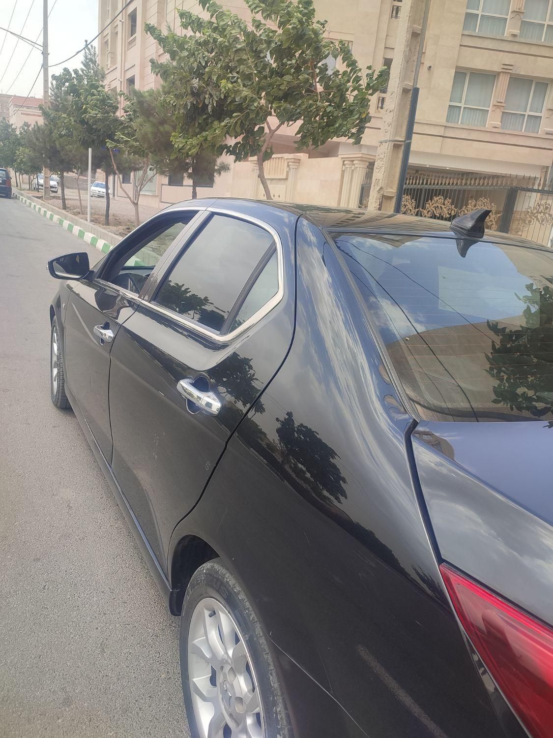 دنا پلاس توربو اتوماتیک - 1400