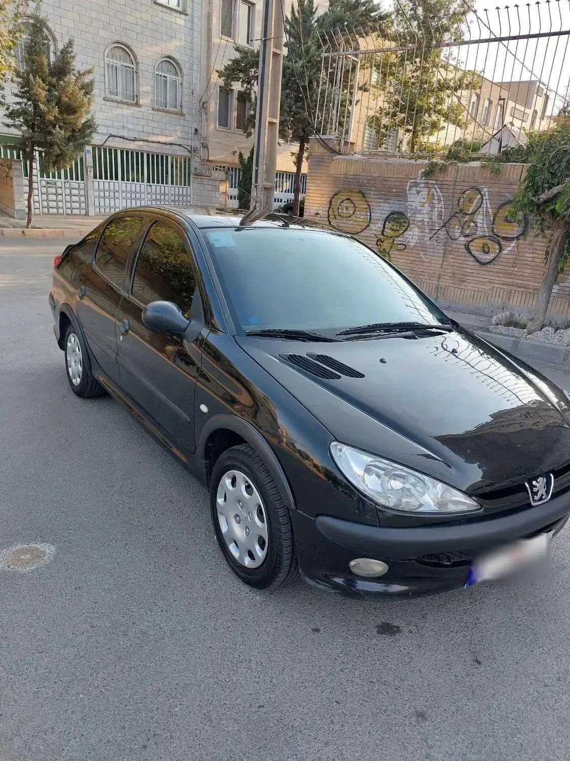پژو ۲۰۶ صندوق دار v8 - 1395