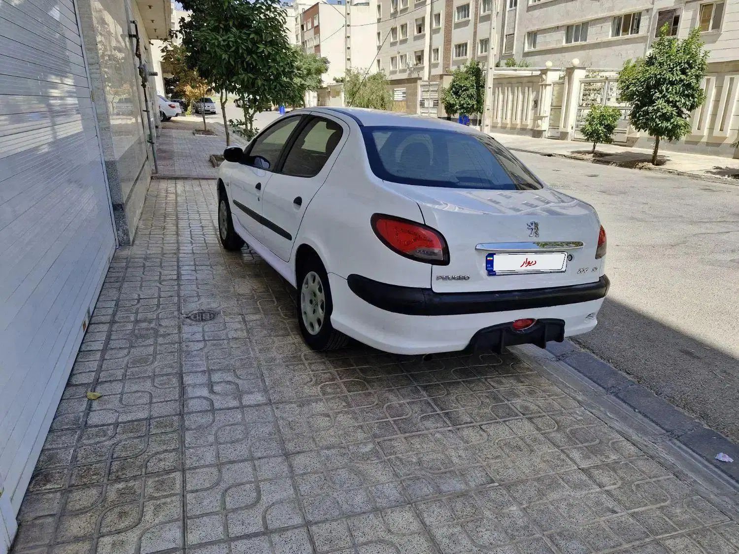 پژو ۲۰۶ صندوق دار v20 - 1387