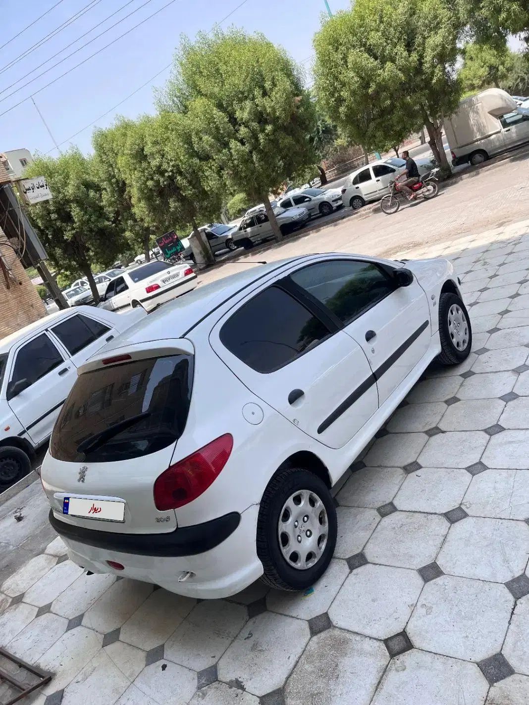 پژو 206 تیپ 2 - 1390