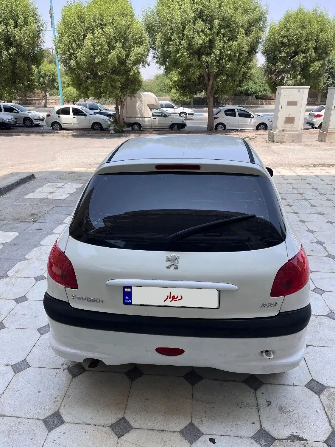 پژو 206 تیپ 2 - 1390