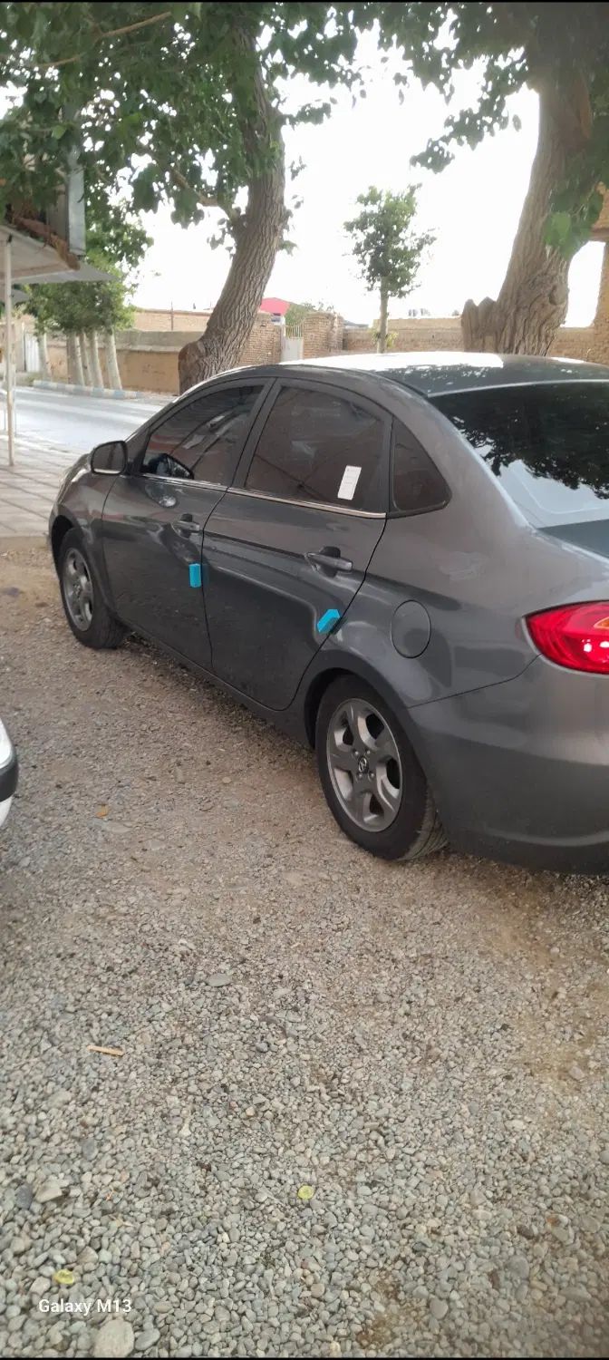 جک J4 اتوماتیک ساده - 1401
