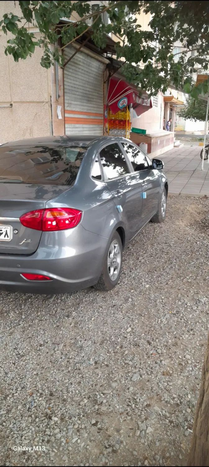جک J4 اتوماتیک ساده - 1401