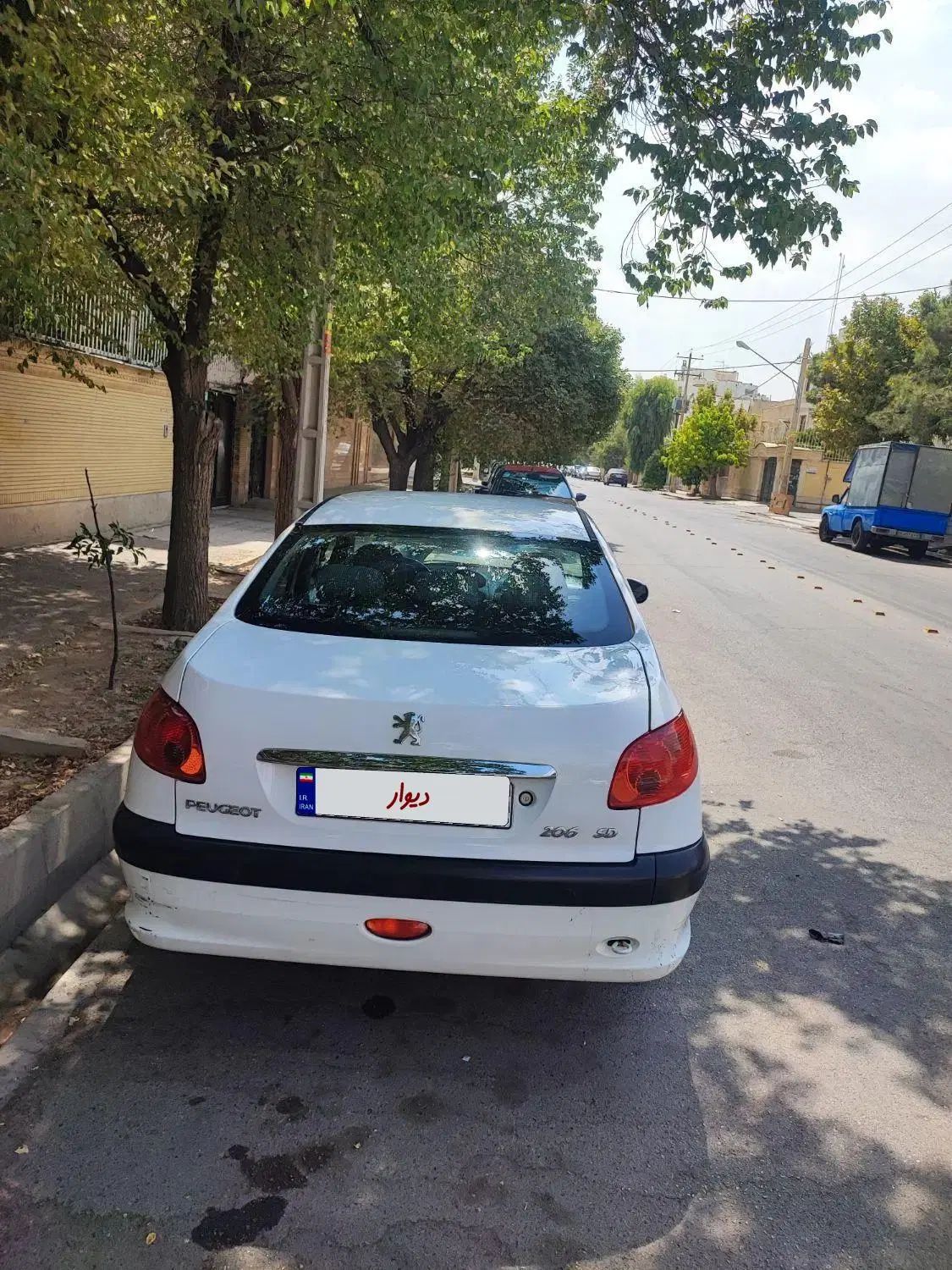 پژو ۲۰۶ صندوق دار v8 - 1395