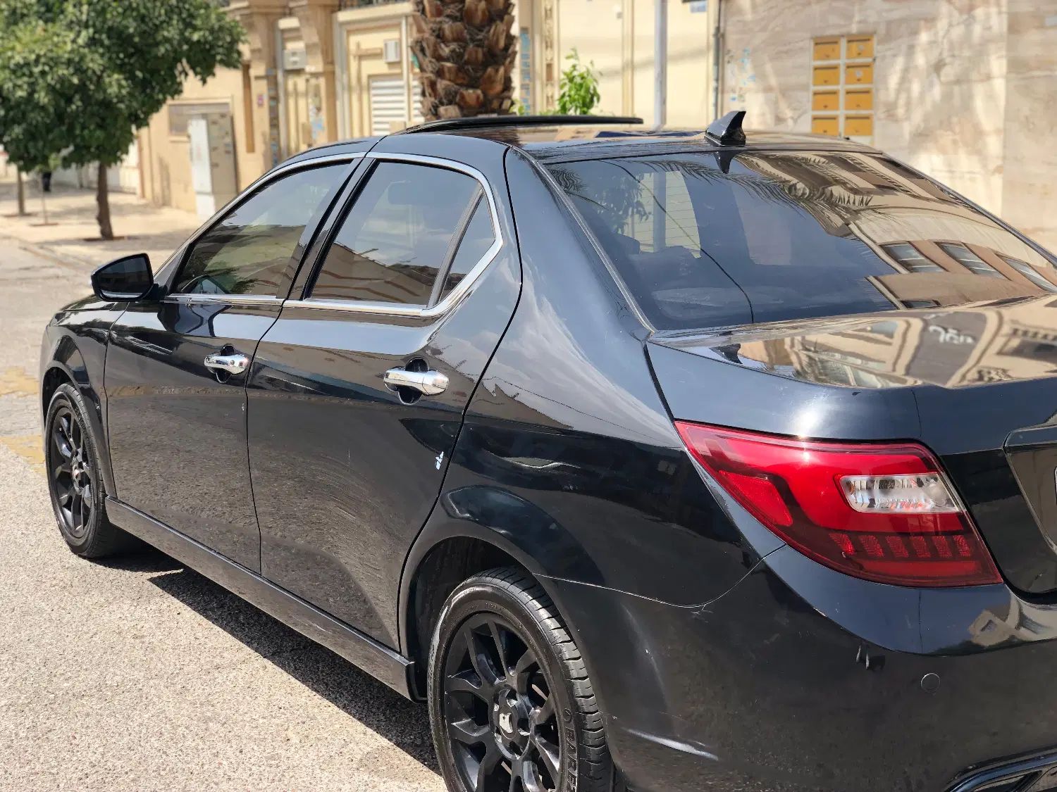 دنا پلاس توربو اتوماتیک - 1400