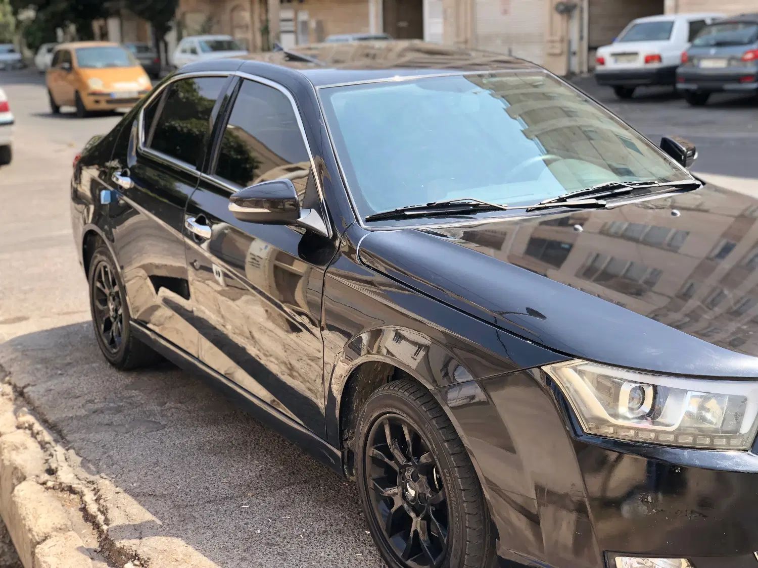 دنا پلاس توربو اتوماتیک - 1400