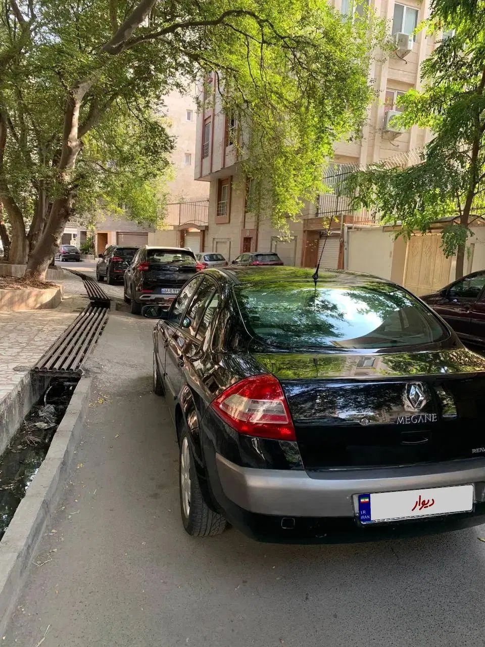 رنو مگان پارس خودرو 1600 E2 - 1389