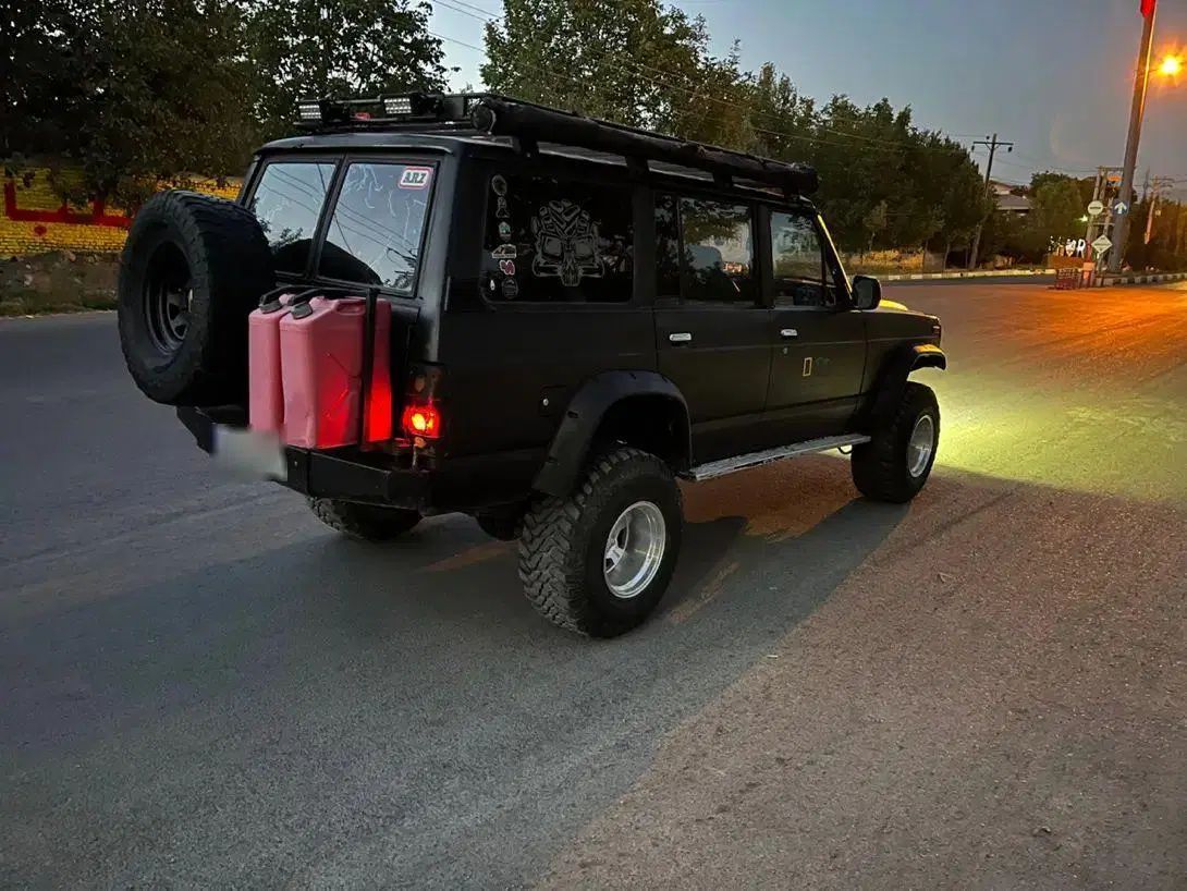 نیسان پاترول چهار درب 6 سیلندر - 1374