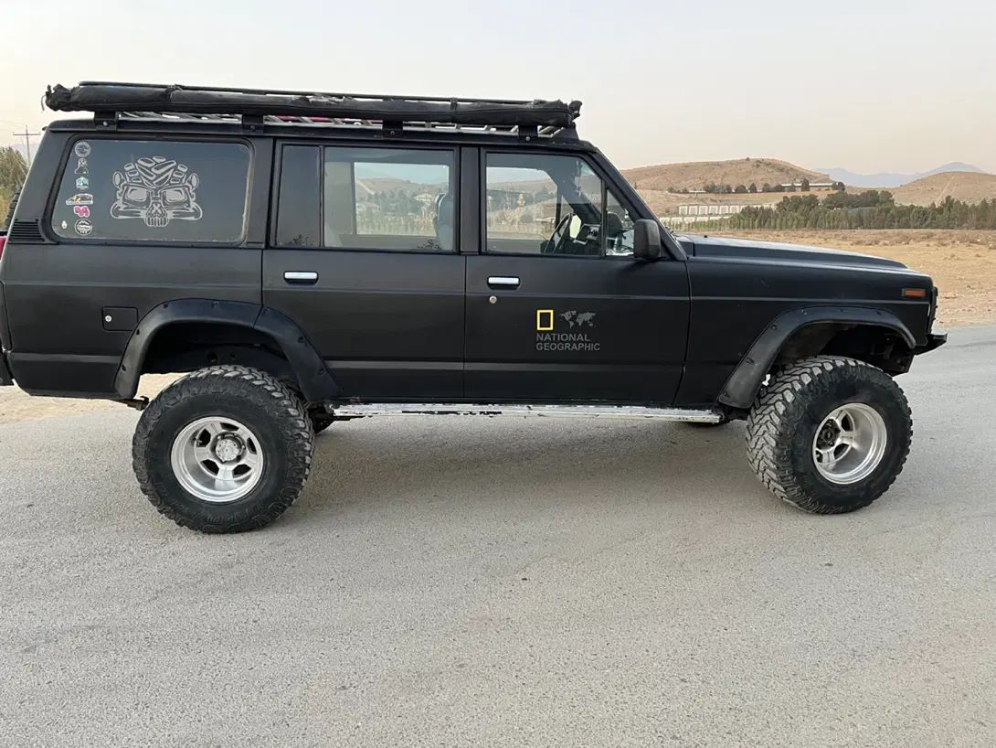 نیسان پاترول چهار درب 6 سیلندر - 1374