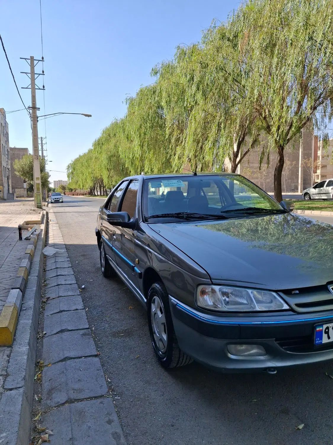 پژو پارس سال - 1394