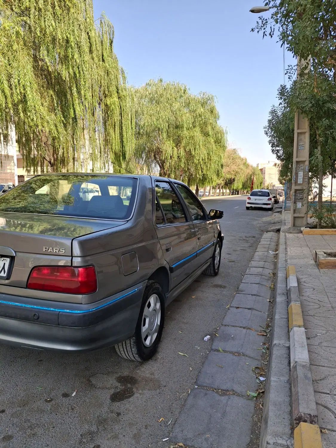 پژو پارس سال - 1394