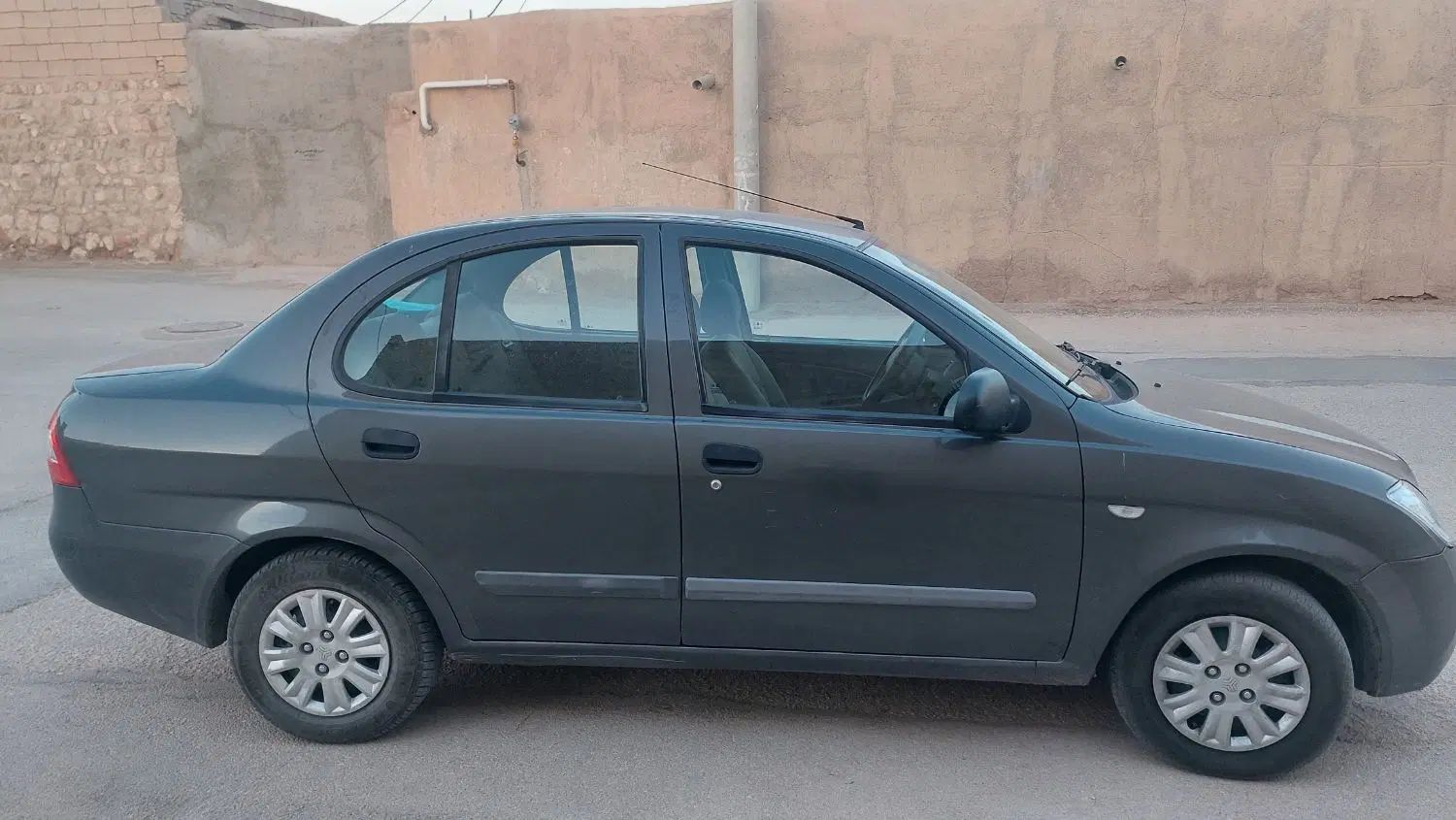 تیبا صندوق دار SX - 1394