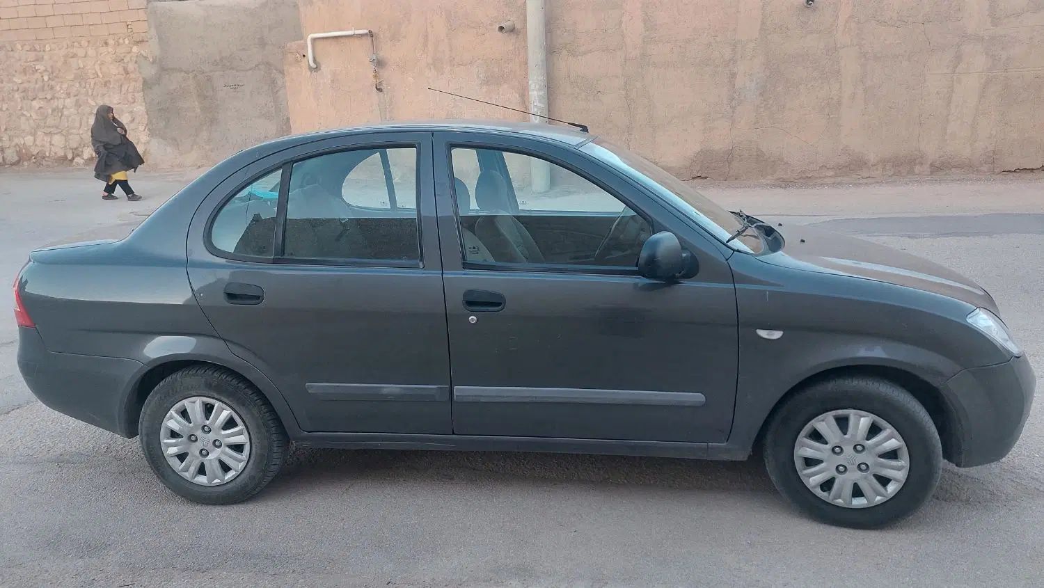 تیبا صندوق دار SX - 1394