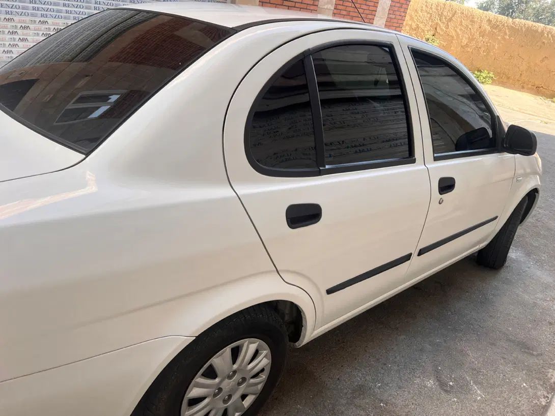 تیبا صندوق دار SX - 1401