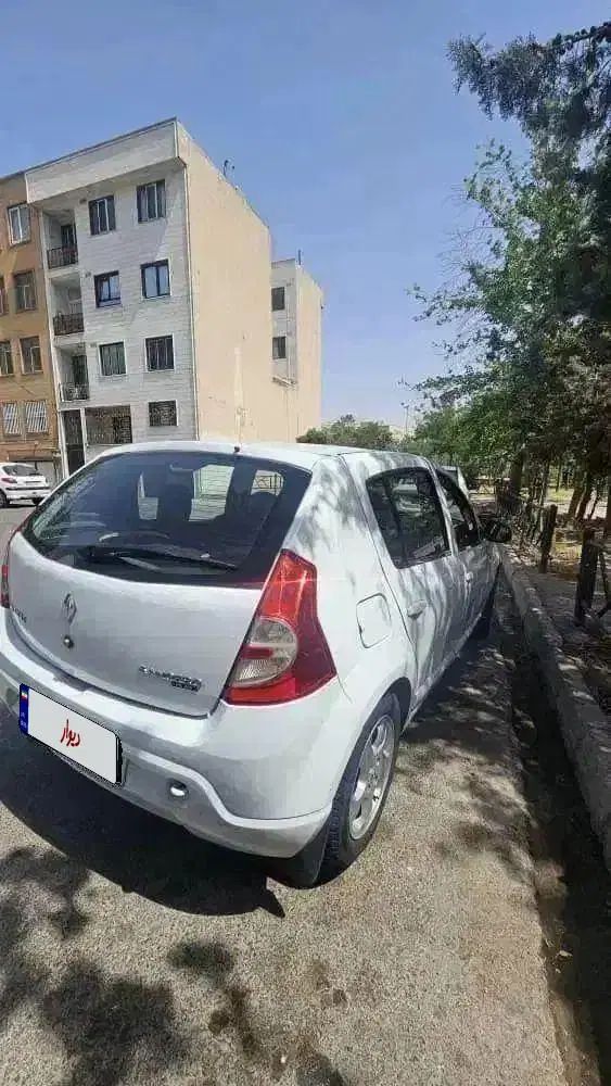 رنو ساندرو اتوماتیک - 1396