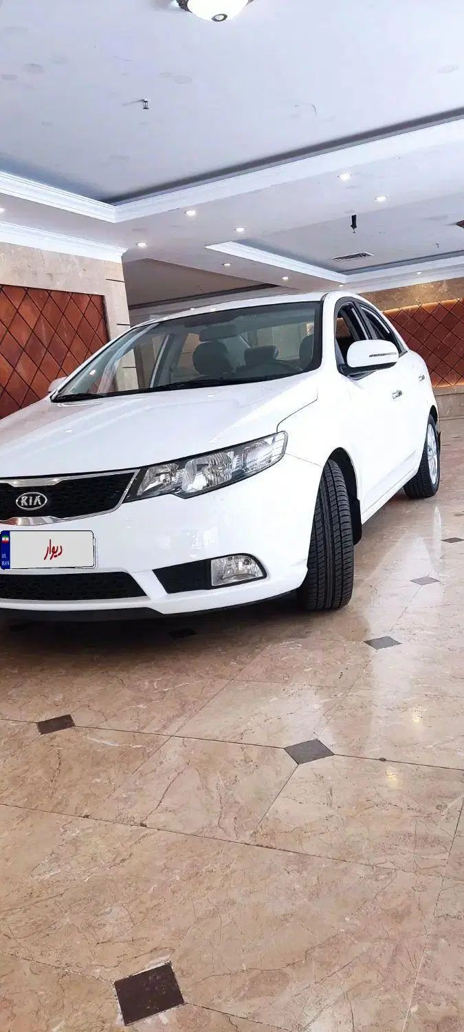 خودرو کیا، سراتو مونتاژ آگهی ann_20362137