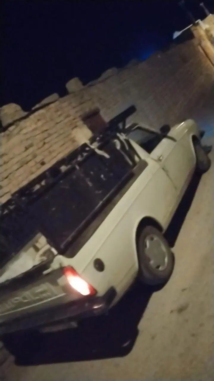 پیکان وانت بنزینی - 1385