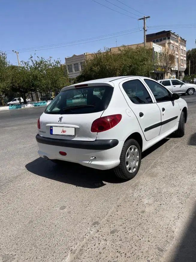 پژو 206 تیپ 2 - 1390