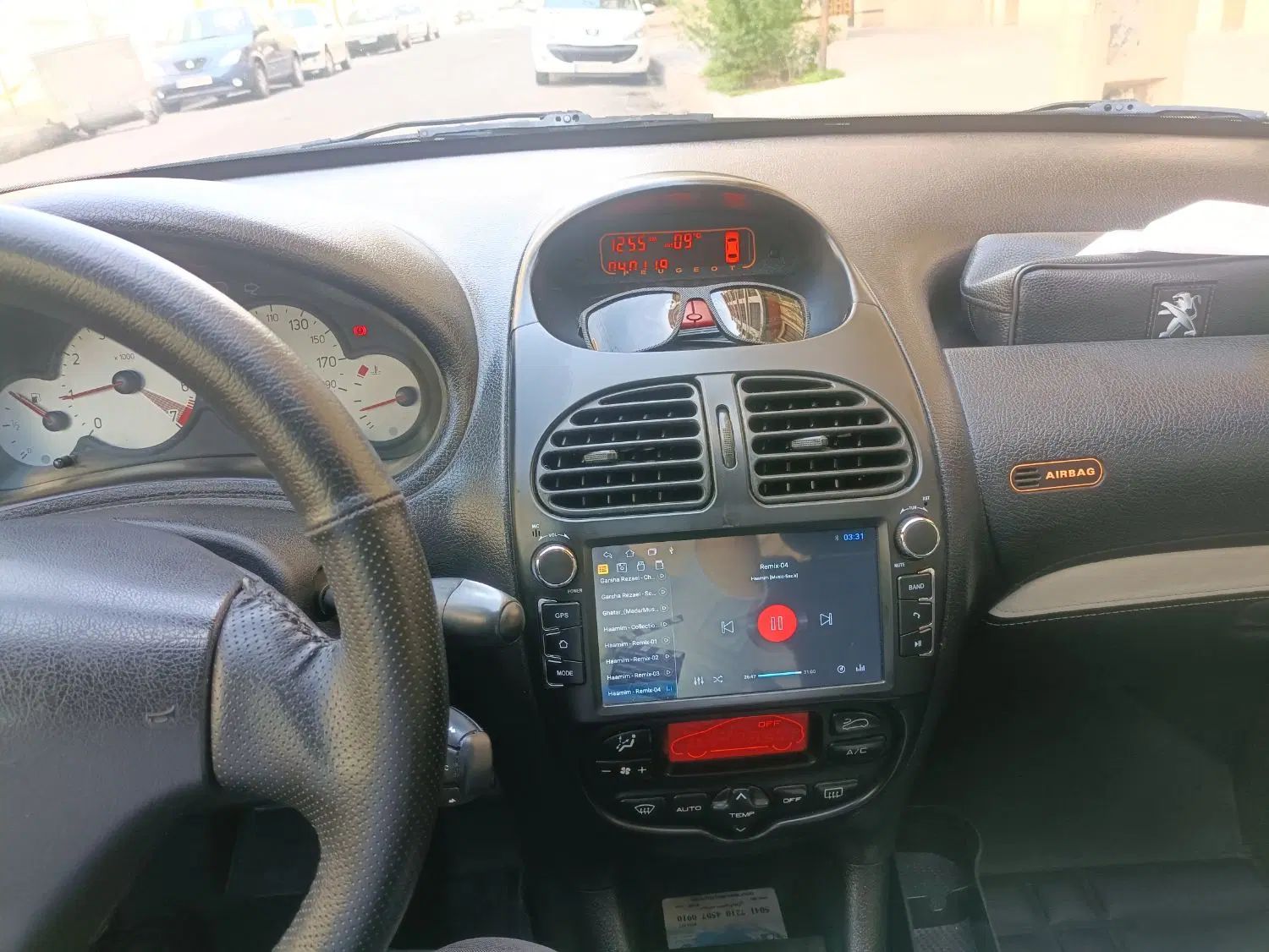 پژو ۲۰۶ صندوق دار v8 - 1392