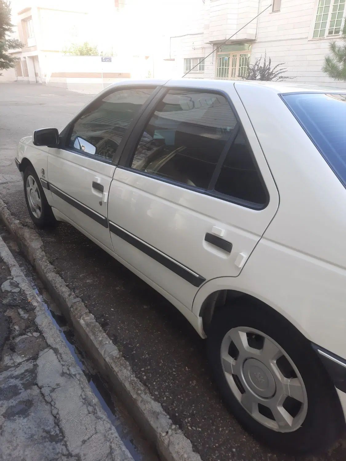 پژو 405 SLX بنزینی TU5 - 1400