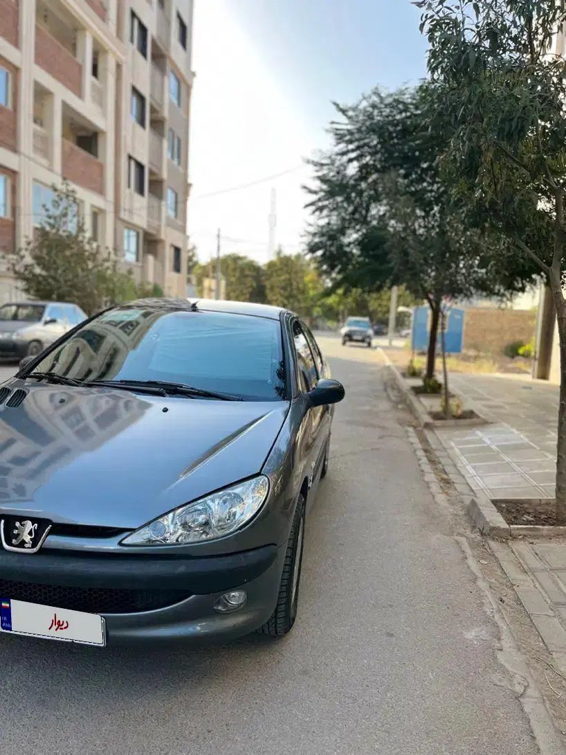 پژو ۲۰۶ صندوق دار v8 - 1394