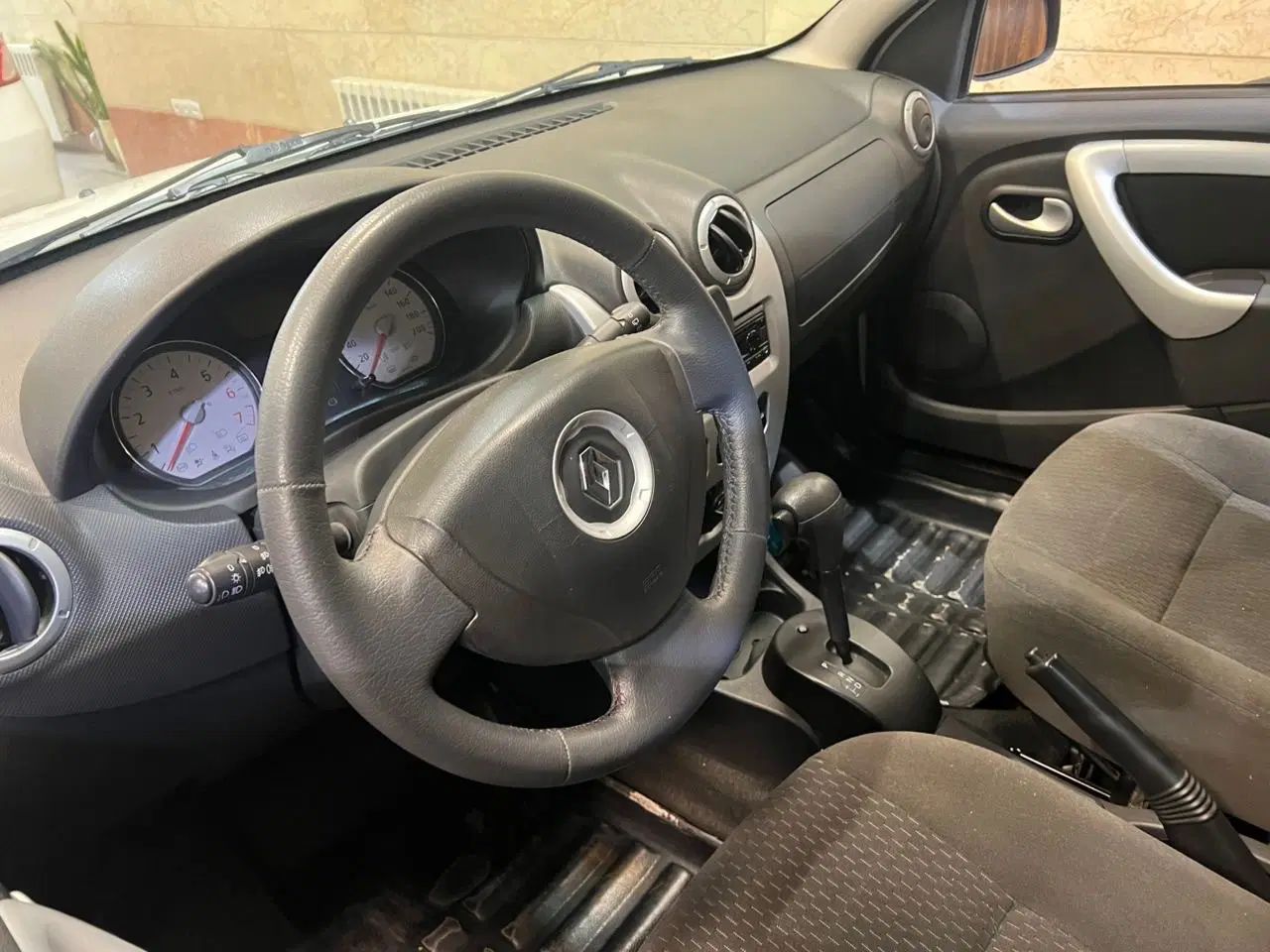 رنو ساندرو استپ وی اتوماتیک - 1396
