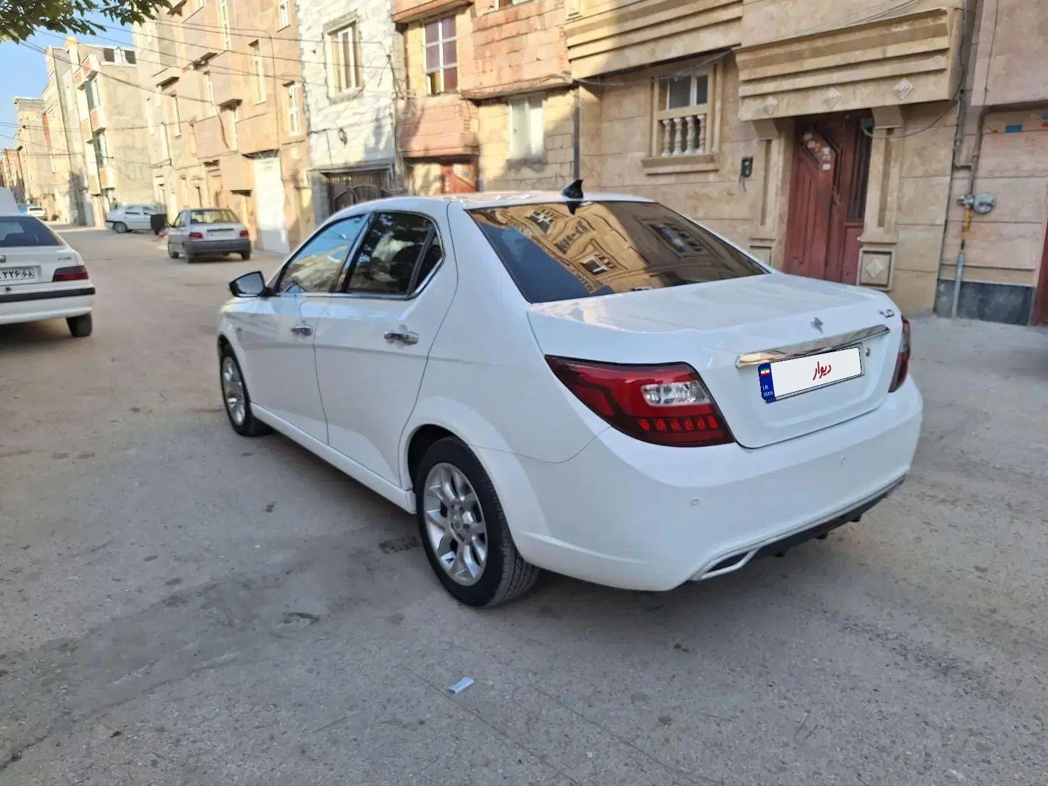 دنا پلاس توربو اتوماتیک - 1401