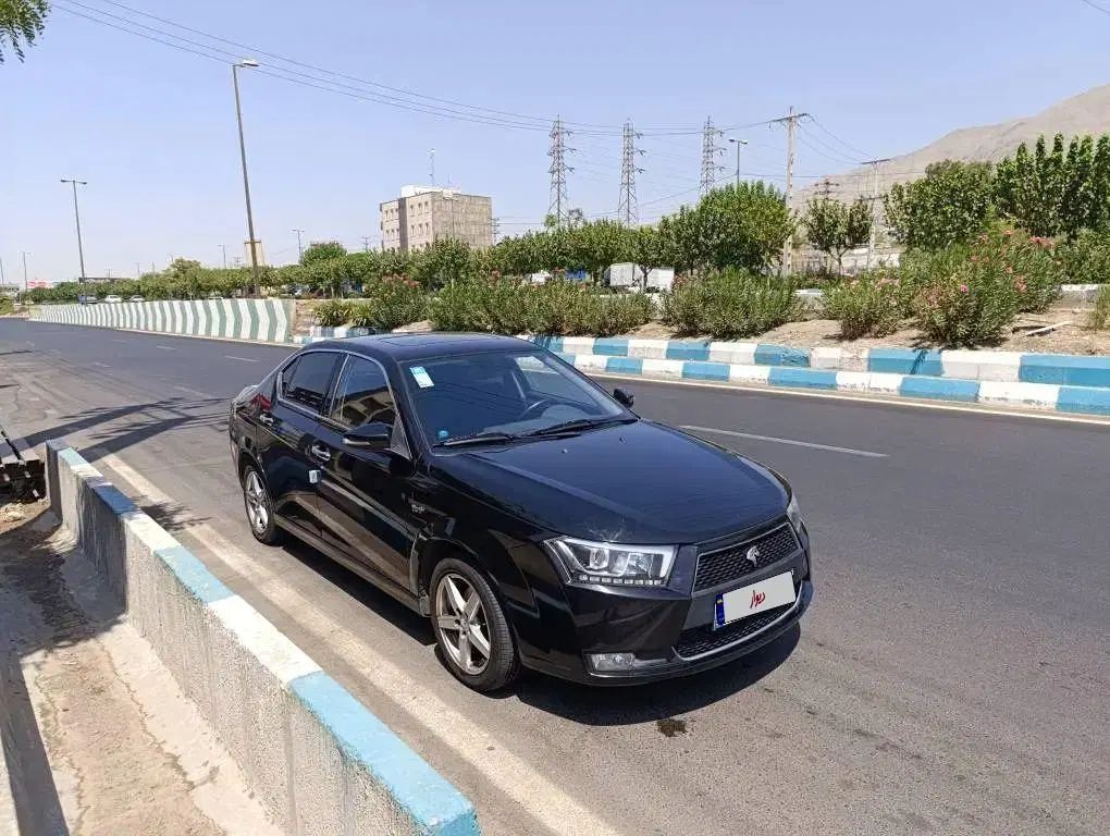 دنا پلاس توربو اتوماتیک - 1402