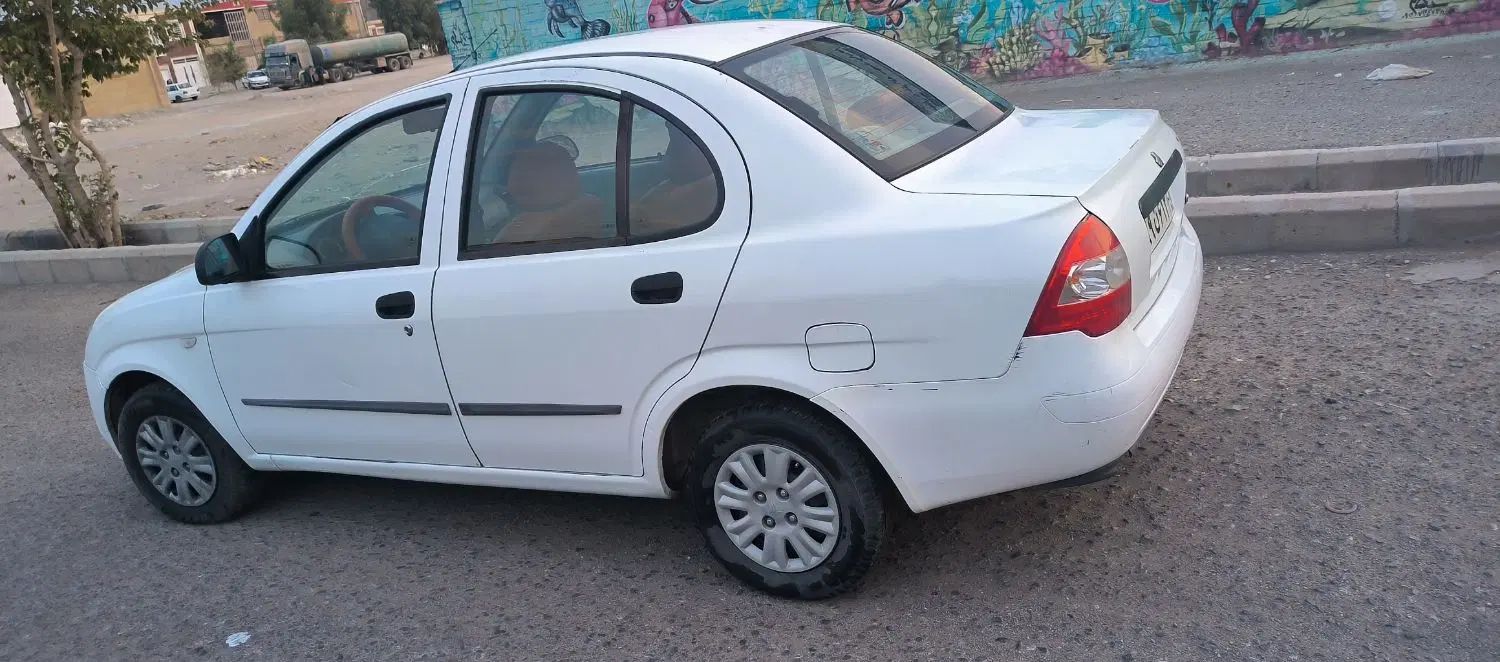 تیبا صندوق دار SX - 1399