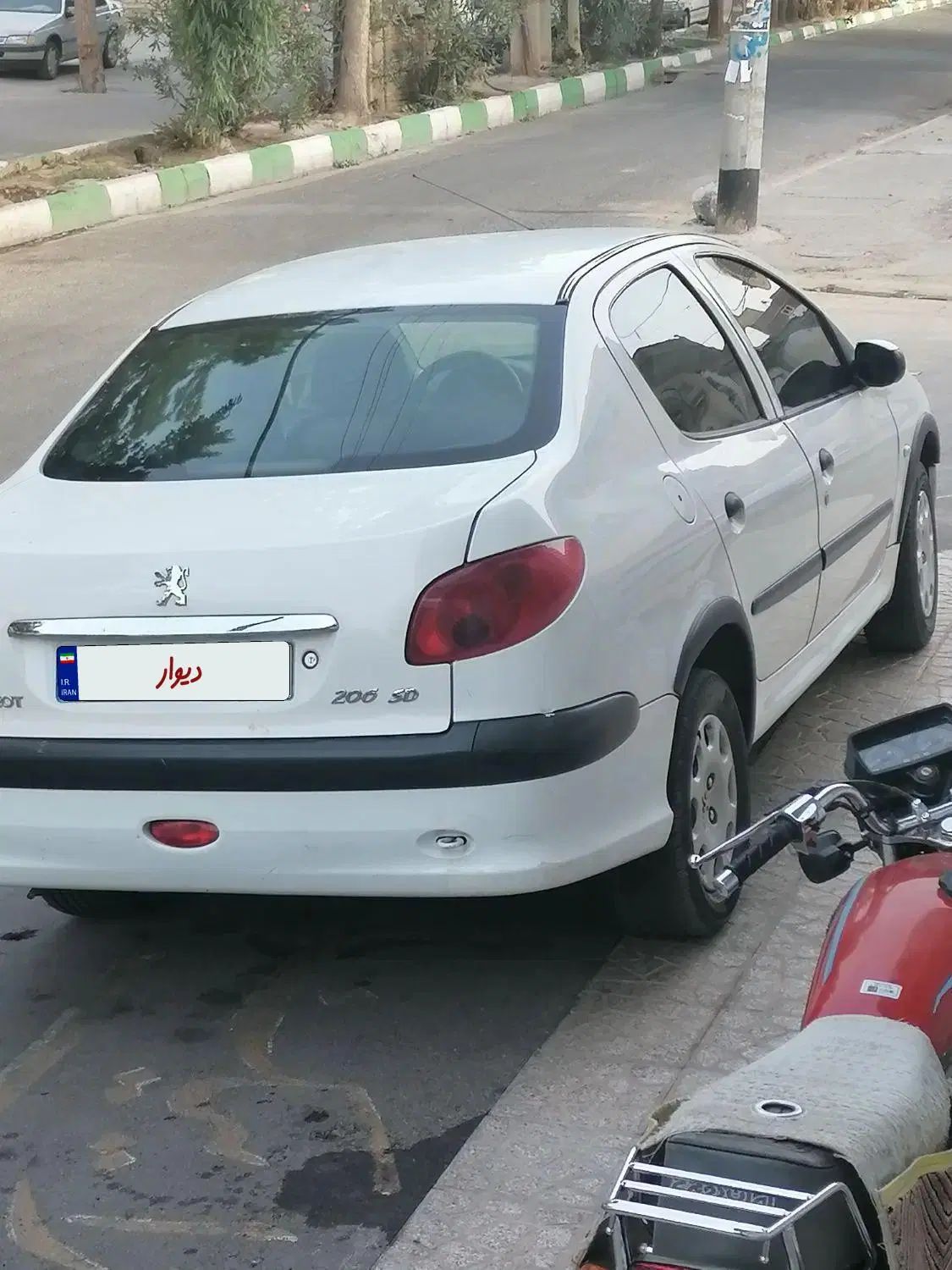 خودرو پژو، ۲۰۶ صندوق دار آگهی ann_20363646