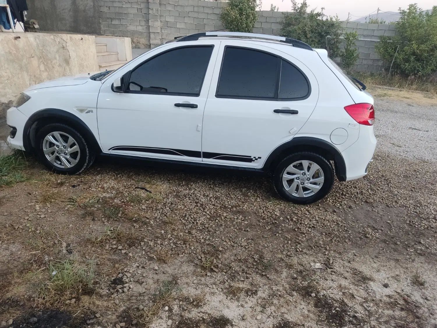 کوییک R دنده‌ای - 1402