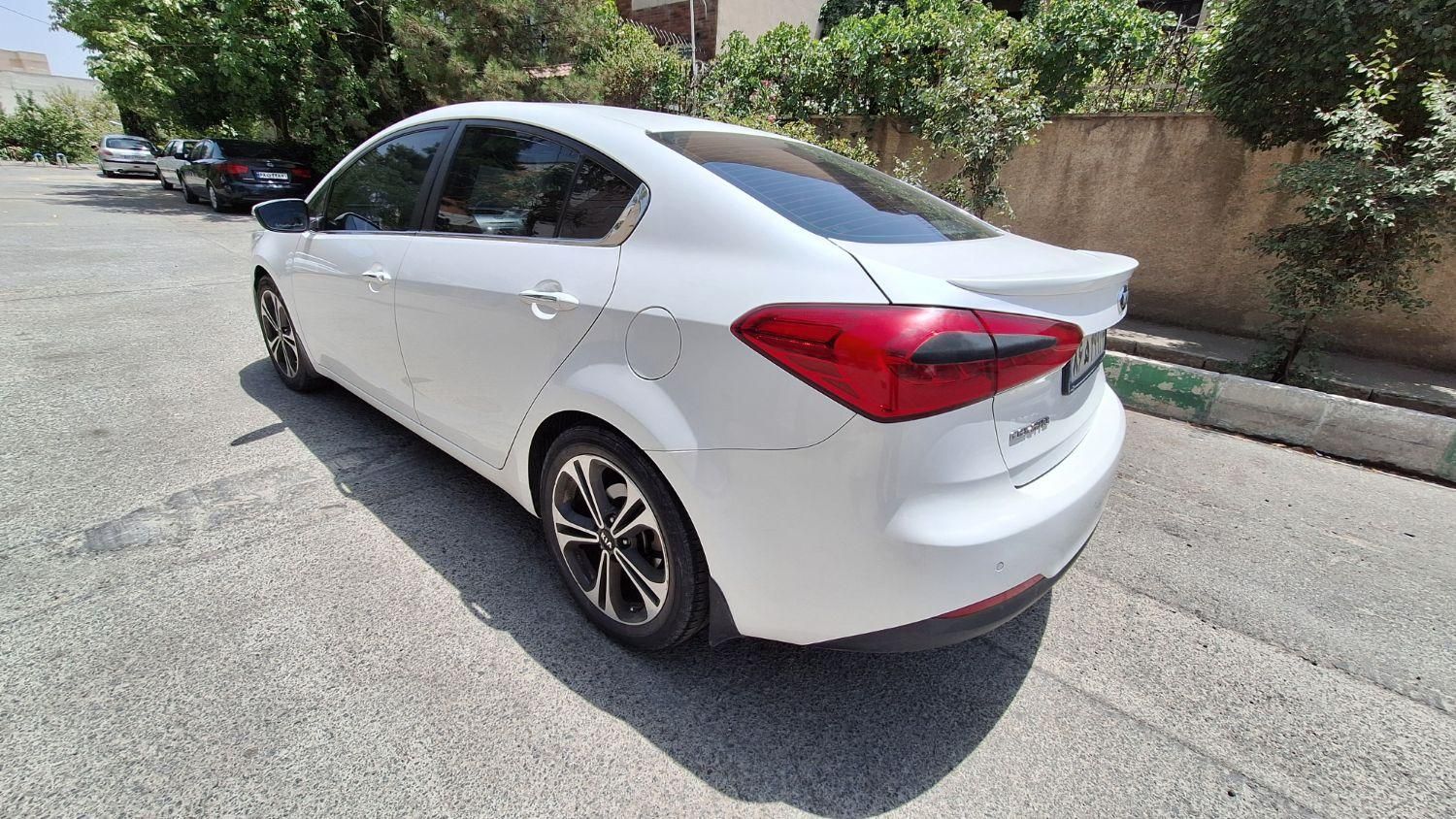 کیا سراتو 2.0 لیتر اتوماتیک GT لاین - 2014